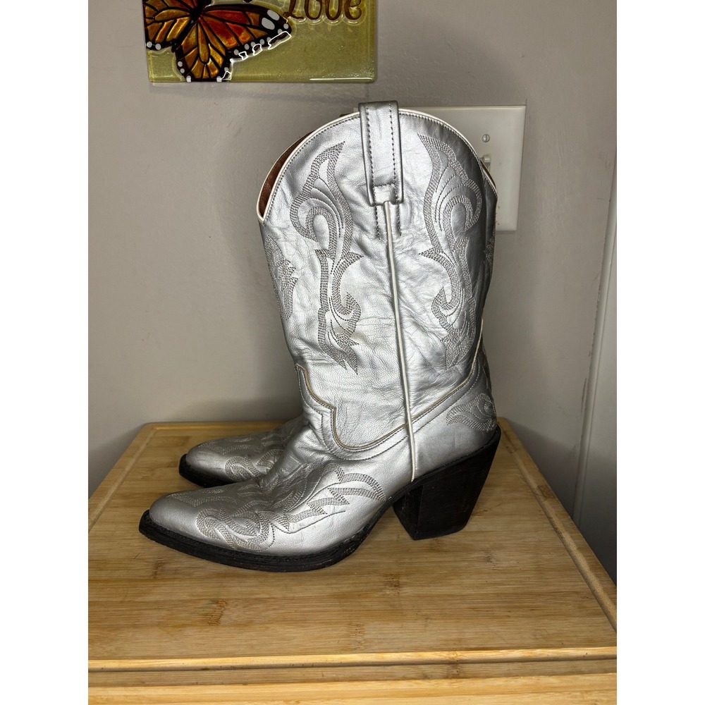 Eight Second Angel Womens Silver Metallic Leather Cowboy Boots Size 8 Mexico